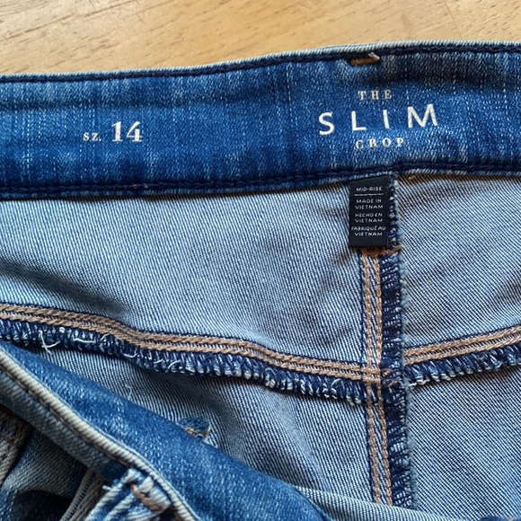 White House Black Market Blue Jeans - Picture 8 of 10